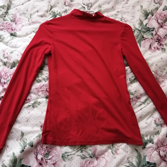 Red Open Front Top - Picture 2 of 2